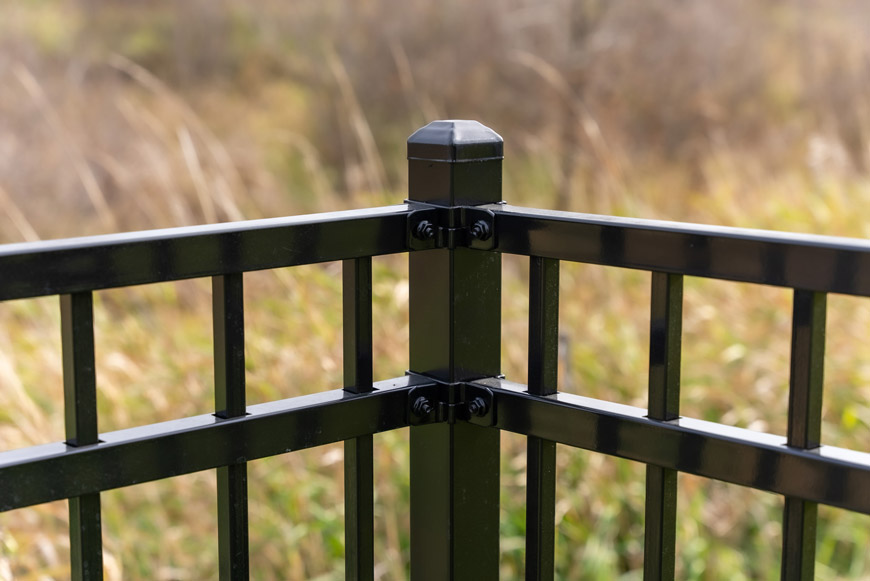 what are the typical parts of a fence